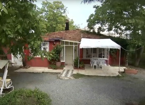 Tahsinin Evi Nerede