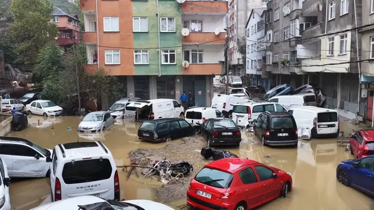 İstanbul'da Son 84 Yılın En Şiddetli Yağmuru